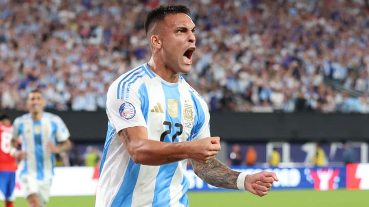 Argentina defeat Chile 1-0 after a late game winner from Lautaro Martinez. Argentina defeat Chile 1-0 after a late game winner from Lautaro Martinez.