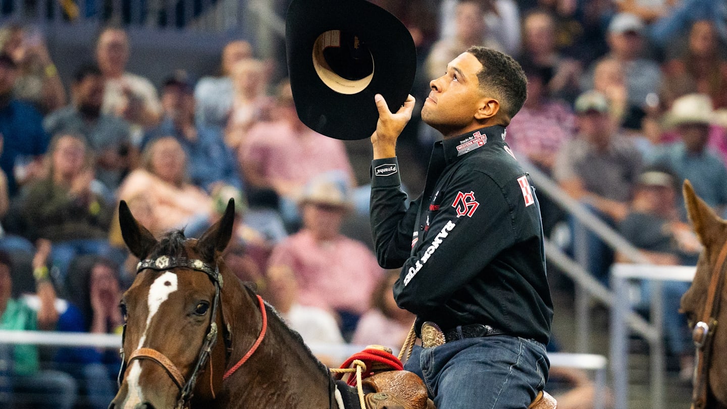 Two-Time World Champion Out of Competition Following Second Hip Surgery