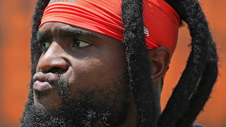 Cleveland Browns wide receiver Diontae Johnson (16) walks off the field after practice at NFL minicamp, Wednesday, June 11, 2025, in Berea, Ohio.