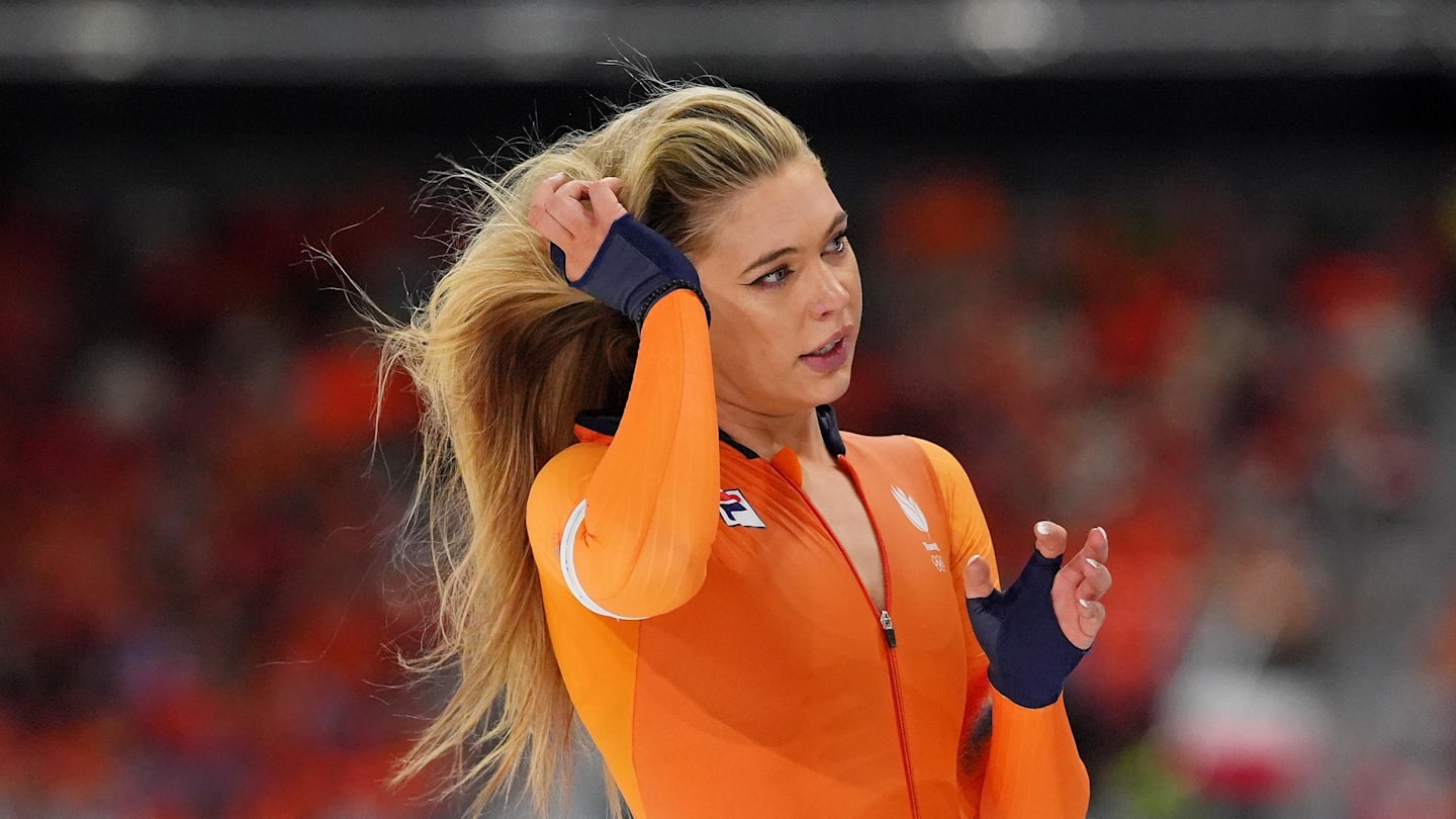 Jake Paul’s Fiancée Jutta Leerdam Exchanges Words With Ronda Rousey