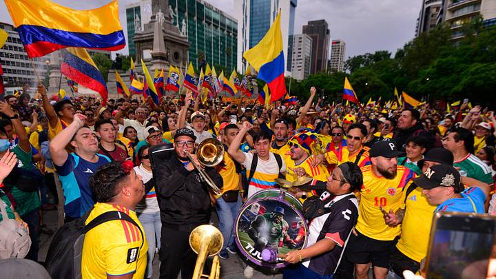 Fans of Colombia Gather At Angel De La Independencia Fans of Colombia Gather At Angel De La Independencia