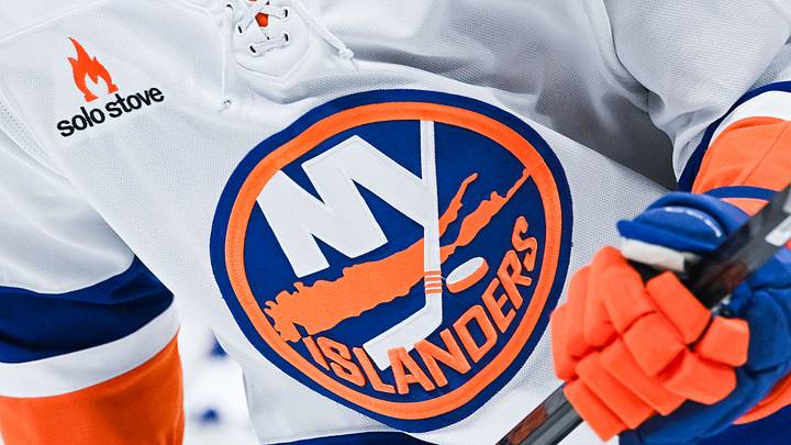 Dec 3, 2024; Montreal, Quebec, CAN; View of a New York Islanders logo on a jersey worn by a member of the team during warm-up before the game against the Montreal Canadiens at Bell Centre. Mandatory Credit: David Kirouac-Imagn Images Dec 3, 2024; Montreal, Quebec, CAN; View of a New York Islanders logo on a jersey worn by a member of the team during warm-up before the game against the Montreal Canadiens at Bell Centre. Mandatory Credit: David Kirouac-Imagn Images