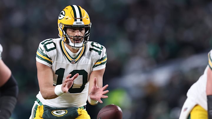 Green Bay Packers quarterback Jordan Love (10) drops back to pass against the Philadelphia Eagles during the third quarter in an NFC wild card game at Lincoln Financial Field. Green Bay Packers quarterback Jordan Love (10) drops back to pass against the Philadelphia Eagles during the third quarter in an NFC wild card game at Lincoln Financial Field.