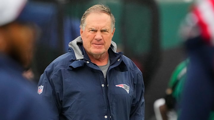Sep 24, 2023; East Rutherford, New Jersey, USA; New England Patriots head coach Bill Belichick pre game against ther Jets at MetLife Stadium. Mandatory Credit: Robert Deutsch-Imagn Images