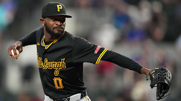 Pittsburgh Pirates v Texas Rangers