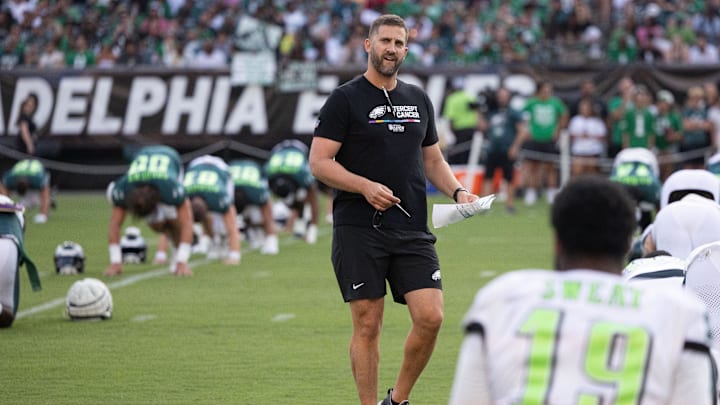 Aug 1, 2024; Philadelphia, PA, USA; Philadelphia Eagles head coach Nick Sirianni talks with players during a training camp practice at Lincoln Financial Field.