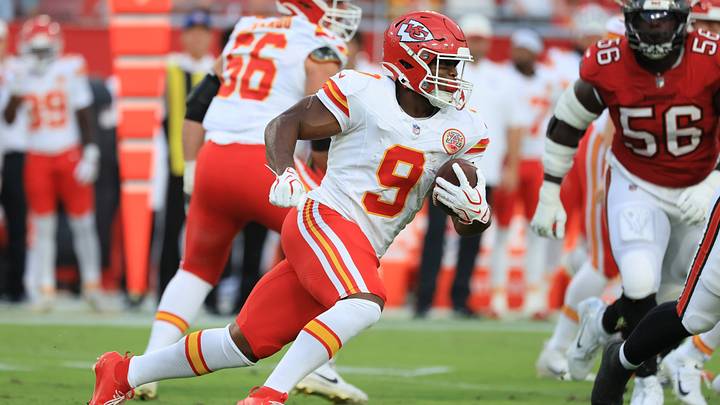 Aug 22, 2026; Tampa, Florida, USA; Kansas City Chiefs running back Kenneth Walker III (9) runs with the ball against the Tampa Bay Buccaneers during the first quarter at Raymond James Stadium. Mandatory Credit: Kim Klement Neitzel-Imagn Images Aug 22, 2026; Tampa, Florida, USA; Kansas City Chiefs running back Kenneth Walker III (9) runs with the ball against the Tampa Bay Buccaneers during the first quarter at Raymond James Stadium. Mandatory Credit: Kim Klement Neitzel-Imagn Images