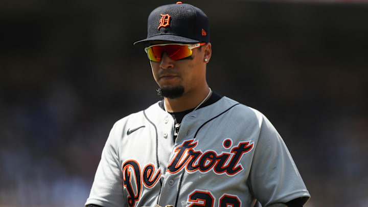 Javier Báez fue firmado para la temporada 2022 por los Tigres