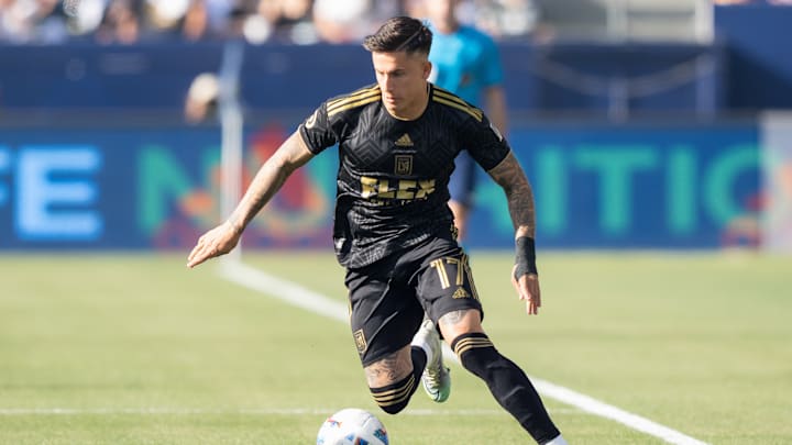 Brian Rodríguez es nuevo jugador de América