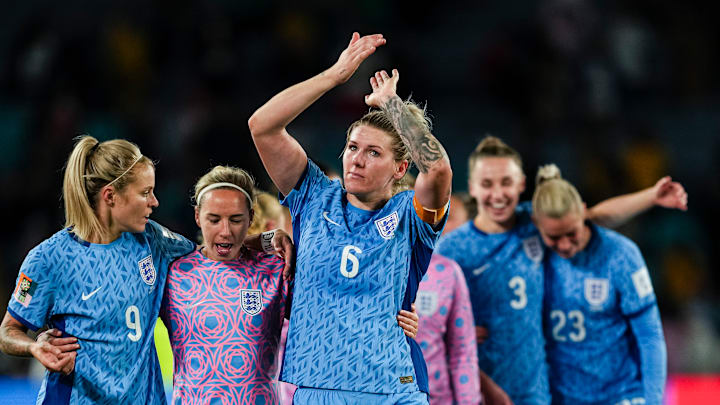 Les anglaises suite à leur victoire en demie-finale face à l'Australie