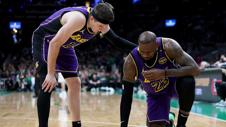 Austin Reaves y LeBron James no evitaron la derrota sabatina de Lakers ante Celtics