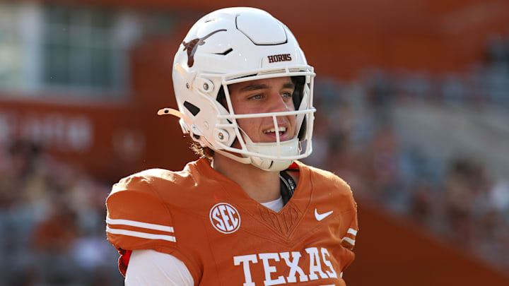 COLLEGE FOOTBALL: NOV 22 Arkansas at Texas