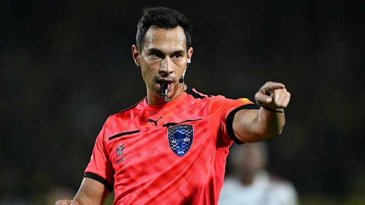 Facundo Tello será o dono do apito na final da Libertadores 2024