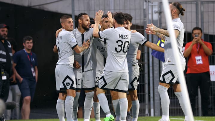 Clermont Foot v Paris Saint-Germain - Ligue 1 Uber Eats