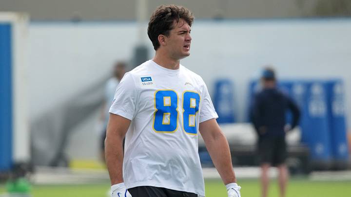May 11, 2026; El Segundo, CA, USA; Los Angeles Chargers tight end Charlie Kolar (88) during offseason workouts at The Bolt. Mandatory Credit: Kirby Lee-Imagn Images May 11, 2026; El Segundo, CA, USA; Los Angeles Chargers tight end Charlie Kolar (88) during offseason workouts at The Bolt. Mandatory Credit: Kirby Lee-Imagn Images