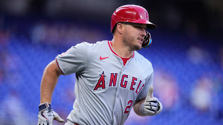 Los Angeles Angels v Miami Marlins