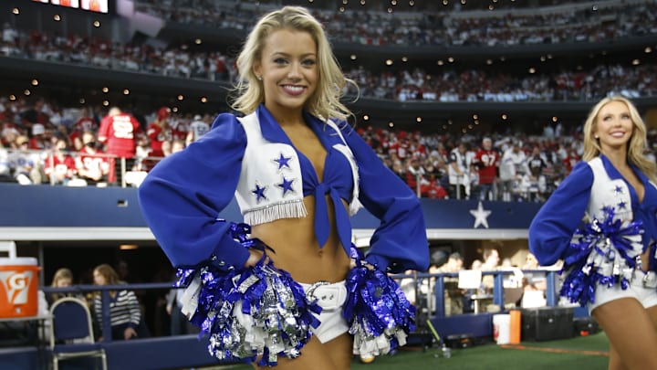 Cuatro integrantes del cuerpo de cheerleaders demandaron a los Cowboys