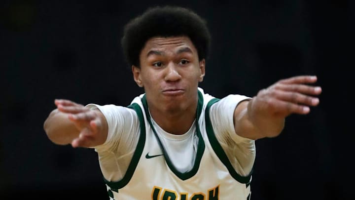 Freedom High School's Donovan Davis (24) passes the ball against Luxemburg-Casco High School during their boys basketball game Thursday, February 12, 2026, in Freedom. Freedom won 89-48.
D