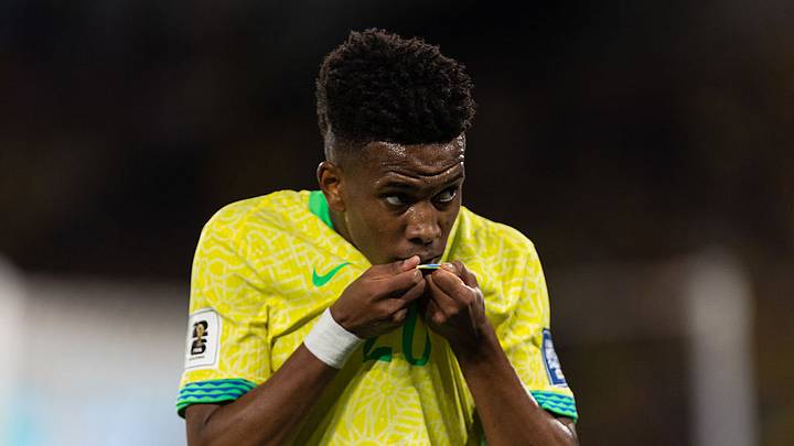 Estêvão le dio el empate a Brasil en el último partido del año de la Canarinha.