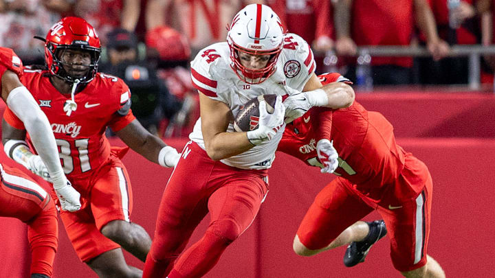 Nebraska tight end Luke Lindenmeyer totaled 312 receiving yards on 29 receptions in 2025. Both of which were career-highs for the will-be senior. 