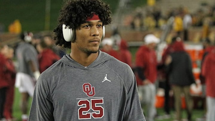 Oklahoma safety Michael Boganowski