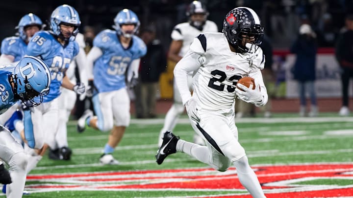 Aliquippa's Tiqwai Hayes (23)