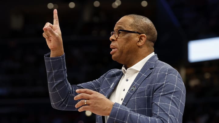 UNC basketball head coach Hubert Davis