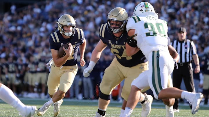 Navy quarterback Blake Horvath