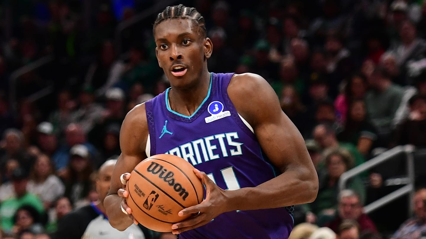 Hornets, Celtics Release Starting Lineups for Sunday Night Matchup