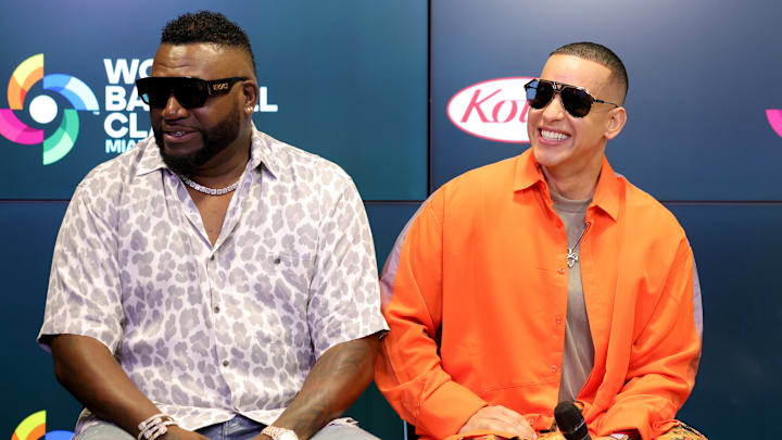 Daddy Yankee presentó su canción para el Clásico Mundial de Béisbol junto al ex pelotero David Ortiz
