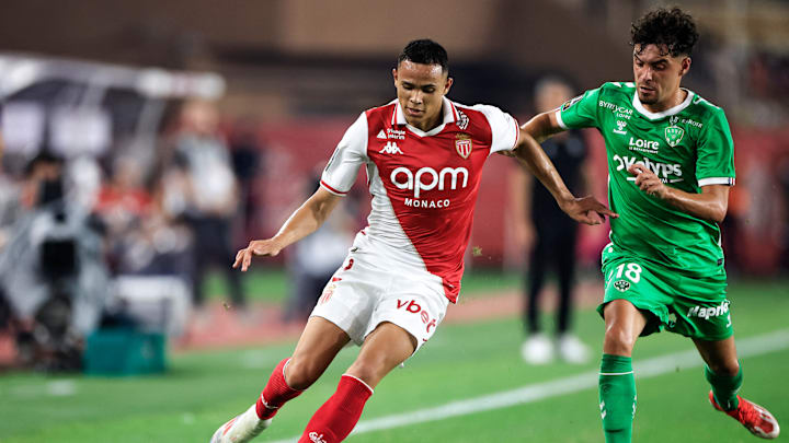 Tottenham's chase for Brazilian defender Vanderson is heating up with new updates. Recent reports from a French source reveal key news about the AS Monaco player’s future.