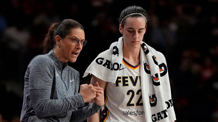 Caitlin Clark fiercely defended Fever coach Stephanie White amid online backlash over DiJonai Carrington’s hard foul on Sophie Cunningham. Caitlin Clark fiercely defended Fever coach Stephanie White amid online backlash over DiJonai Carrington’s hard foul on Sophie Cunningham.
