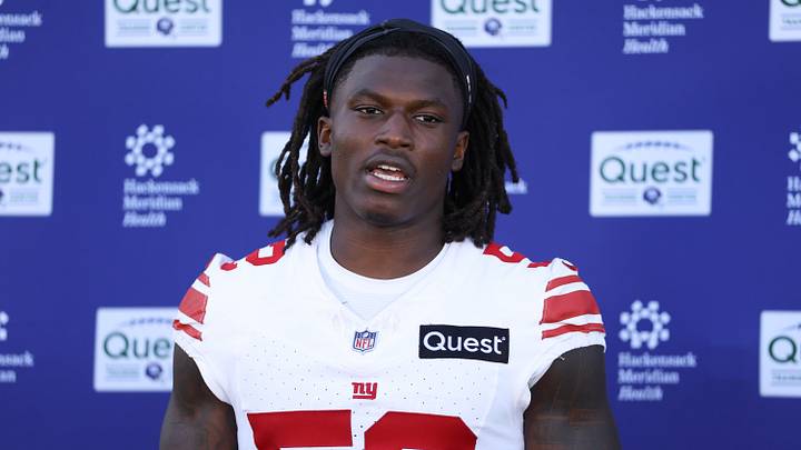 New York Giants linebacker Arvell Reese (52) answers questions from the press after the minicamp activities at Quest Diagnostics Center. Mandatory Credit: Thomas Salus-Imagn Images New York Giants linebacker Arvell Reese (52) answers questions from the press after the minicamp activities at Quest Diagnostics Center. Mandatory Credit: Thomas Salus-Imagn Images