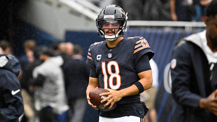 Chicago Bears QB Caleb Williams looks on during warmups before a game. Mandatory Credit: Matt Marton-Imagn Images Chicago Bears QB Caleb Williams looks on during warmups before a game. Mandatory Credit: Matt Marton-Imagn Images