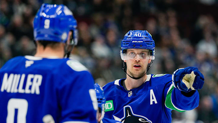 New York Islanders v Vancouver Canucks