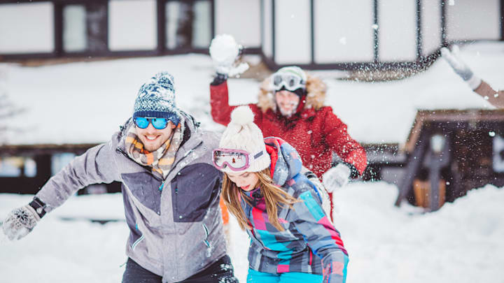 Snowball fight!