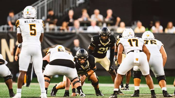 Wake Forest linebacker Aidan Hall plays against Kennesaw State Wake Forest linebacker Aidan Hall plays against Kennesaw State
