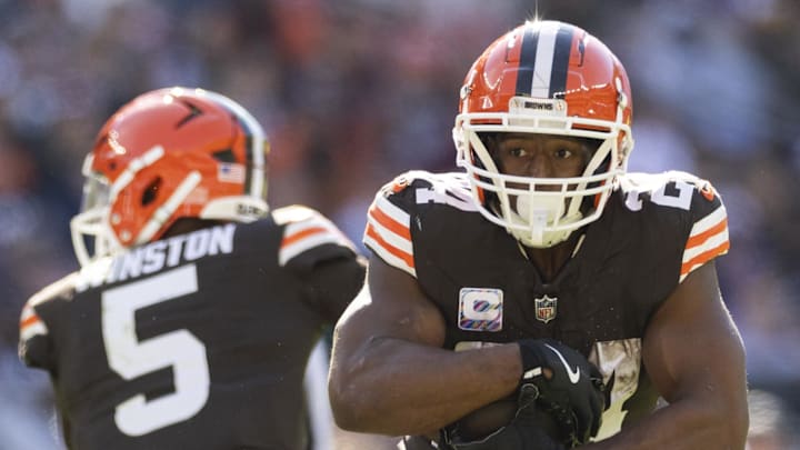 Oct 27, 2024; Cleveland, Ohio, USA; Cleveland Browns running back Nick Chubb (24) runs the ball against the Baltimore Ravens during the second quarter at Huntington Bank Field. Mandatory Credit: Scott Galvin-Imagn Images Oct 27, 2024; Cleveland, Ohio, USA; Cleveland Browns running back Nick Chubb (24) runs the ball against the Baltimore Ravens during the second quarter at Huntington Bank Field. Mandatory Credit: Scott Galvin-Imagn Images