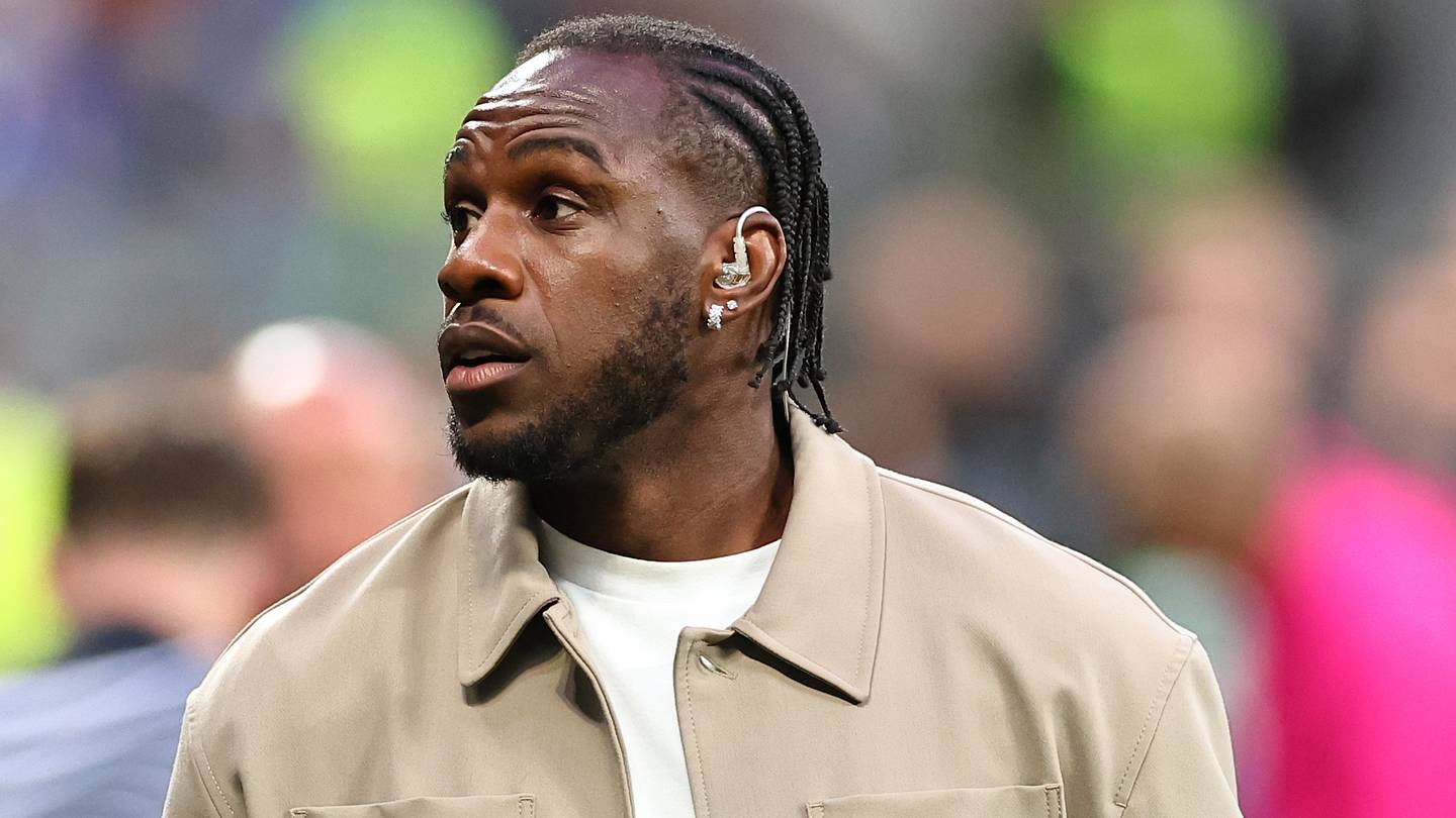 Leicester City fans, get ready to be happy as Michail Antonio nears transfer