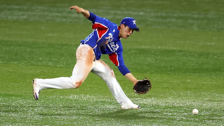 Republic of Korea infielder Hyeseong Kim