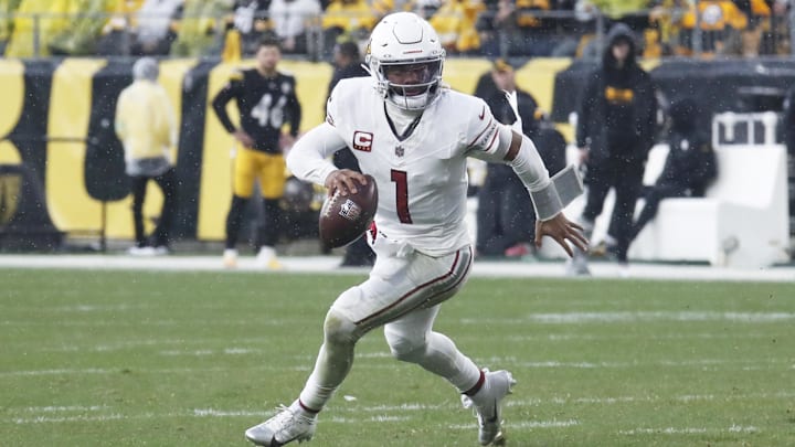 Dec 3, 2023; Pittsburgh, Pennsylvania, USA; Arizona Cardinals quarterback Kyler Murray (1) scrambles with the ball against the Pittsburgh Steelers during the third quarter at Acrisure Stadium. Mandatory Credit: Charles LeClaire-Imagn Images