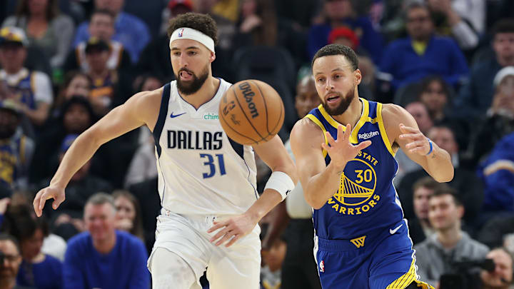Dallas Mavericks v Golden State Warriors