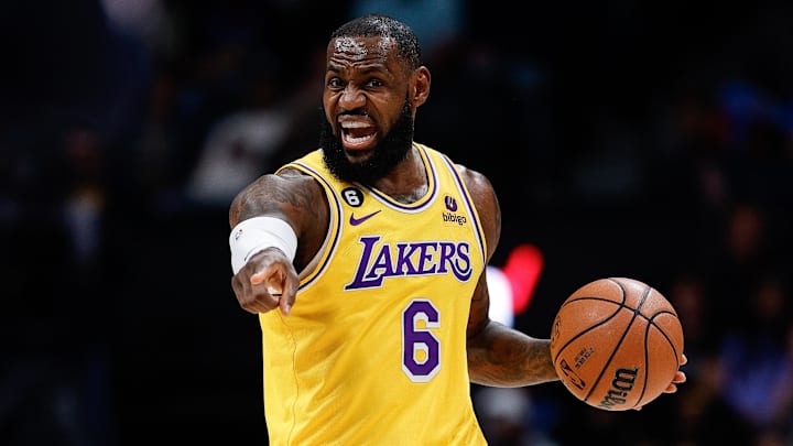LeBron podría ser cambiado si las cosas no mejoran para los Lakers