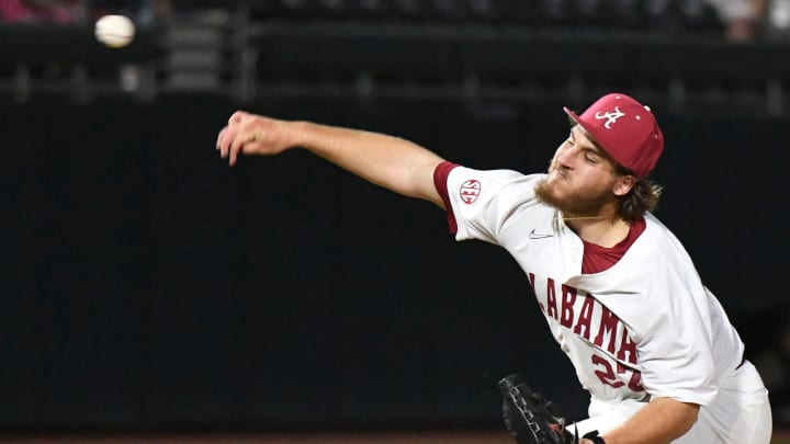 Mar 15, 2024; Tuscaloosa, Alabama, USA; Alabama starting pitcher Ben Hess makes a pitch against Tennessee at Sewell-Thomas Stadium in the first game of the SEC season for both teams. Mar 15, 2024; Tuscaloosa, Alabama, USA; Alabama starting pitcher Ben Hess makes a pitch against Tennessee at Sewell-Thomas Stadium in the first game of the SEC season for both teams.