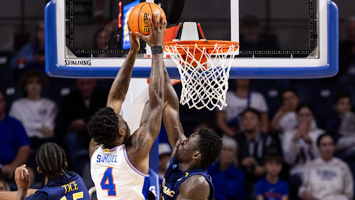 Dec 30, 2023; Gainesville, Florida, USA; Florida Gators forward Tyrese Samuel (4) attempts a dunk