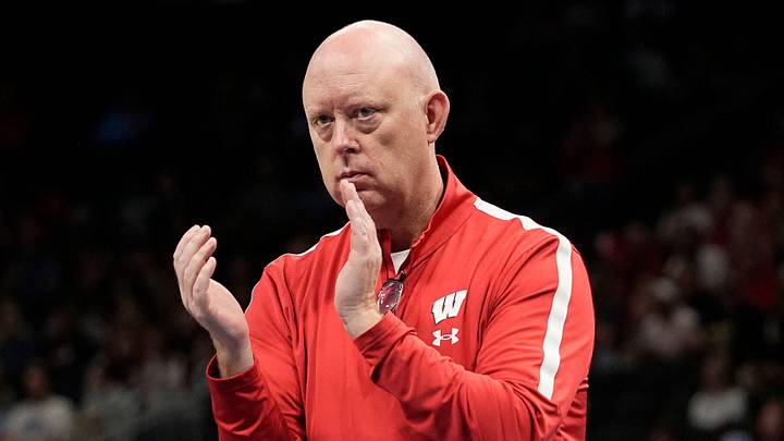 Wisconsin Badgers head coach Kelly Sheffield is seen during the second set of the match on Wednesday September 17, 2025 at Fiserv Forum in Milwaukee, Wisconsin. Wisconsin Badgers head coach Kelly Sheffield is seen during the second set of the match on Wednesday September 17, 2025 at Fiserv Forum in Milwaukee, Wisconsin.