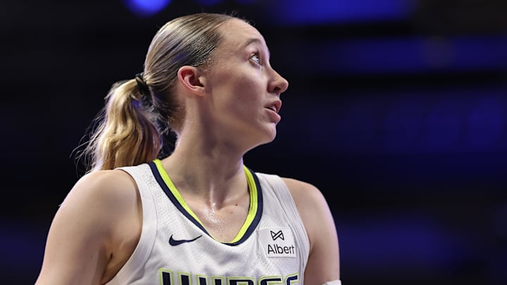 Phoenix Mercury v Dallas Wings Phoenix Mercury v Dallas Wings