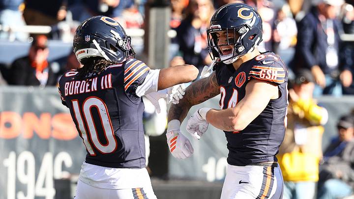 Nov 23, 2025; Chicago, Illinois, USA; Chicago Bears tight end Colston Loveland (84) reacts after scoring a touchdown against the Pittsburgh Steelers during the second half at Soldier Field. Mandatory Credit: Mike Dinovo-Imagn Images Nov 23, 2025; Chicago, Illinois, USA; Chicago Bears tight end Colston Loveland (84) reacts after scoring a touchdown against the Pittsburgh Steelers during the second half at Soldier Field. Mandatory Credit: Mike Dinovo-Imagn Images