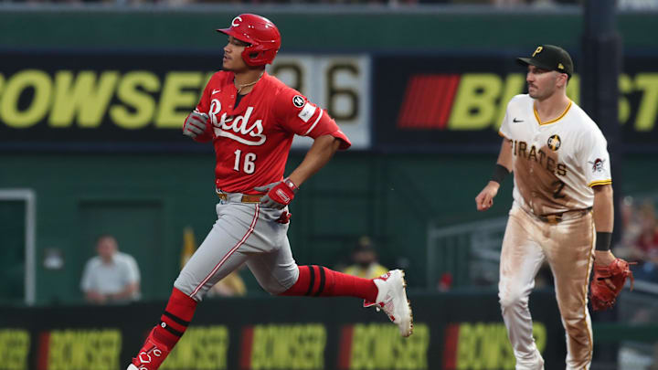Aug 9, 2025; Pittsburgh, Pennsylvania, USA; Cincinnati Reds right fielder Noelvi Marte (16) runs to second base with a double against the Pittsburgh Pirates seventh inning at PNC Park. Mandatory Credit: Charles LeClaire-Imagn Images Aug 9, 2025; Pittsburgh, Pennsylvania, USA; Cincinnati Reds right fielder Noelvi Marte (16) runs to second base with a double against the Pittsburgh Pirates seventh inning at PNC Park. Mandatory Credit: Charles LeClaire-Imagn Images