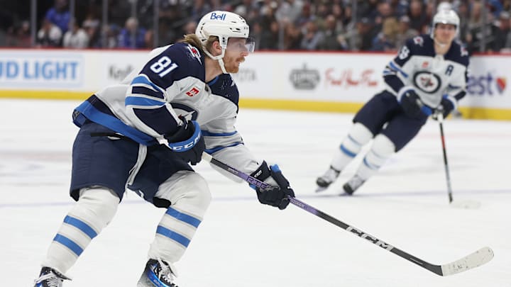 Winnipeg Jets v Colorado Avalanche